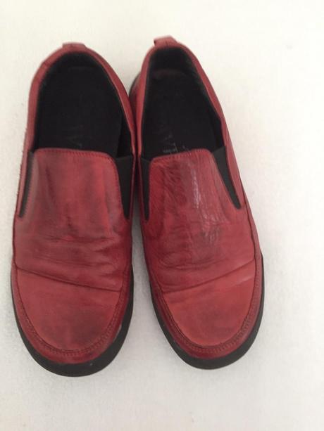 Mokasíny, 37