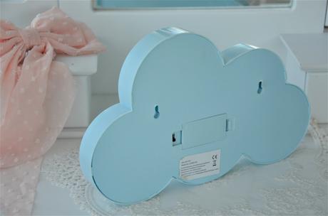 Modrý obláčik-svetielko,