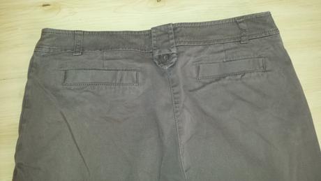 Hnedé trojštvrťáky, 38