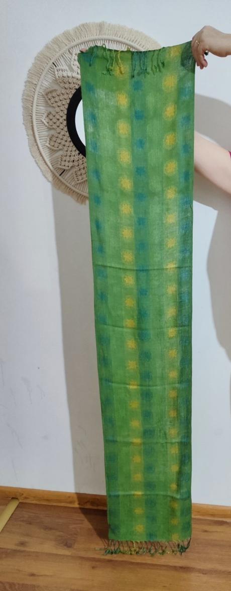 Tenký zelený šál, 