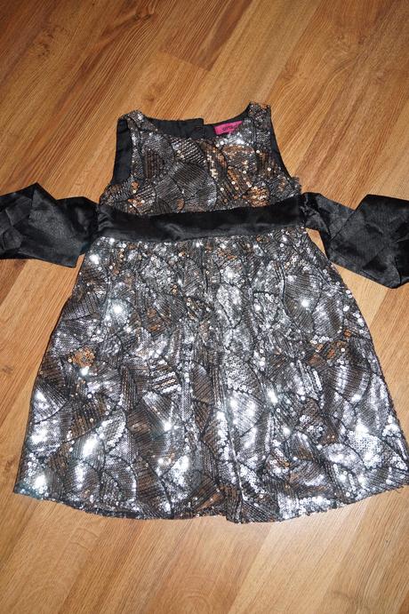 Flitrikove slavnostne saticky, girl2girl,104