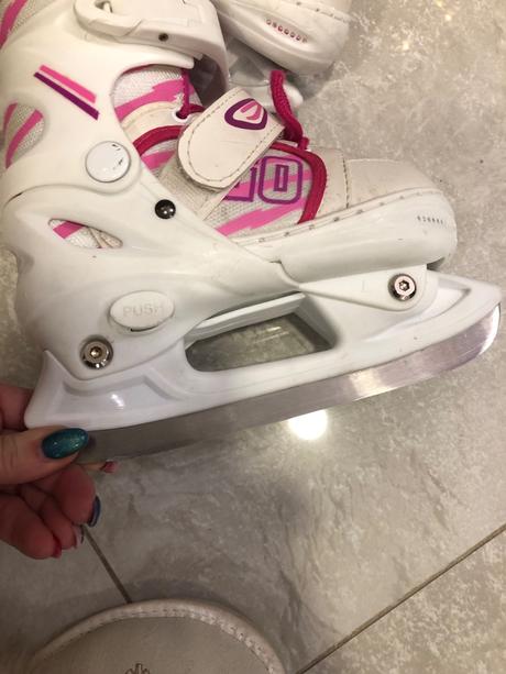 Nastaviteľné korčule na ľad 30-33, 31