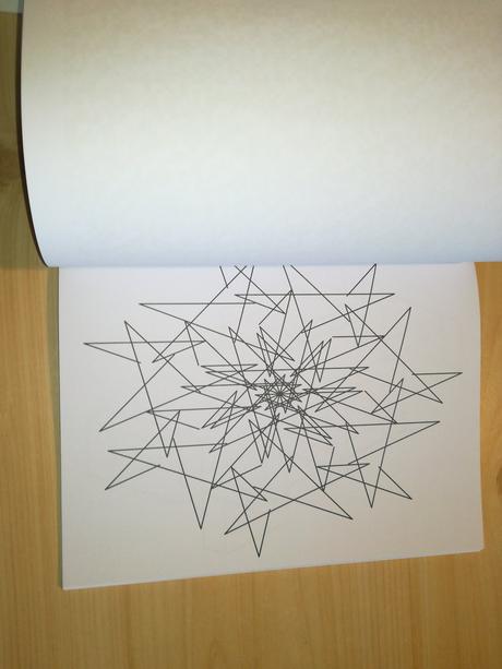 Fractals - colouring book, 