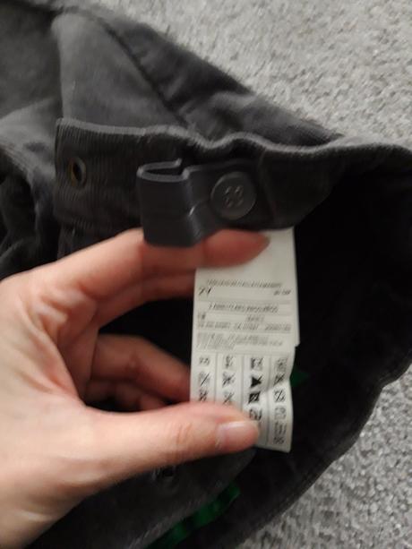 Menzestrove nohavice, benetton,92