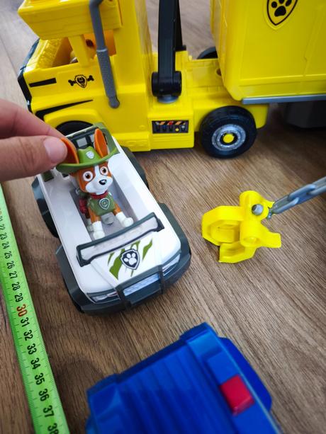 Autá labková patrola,