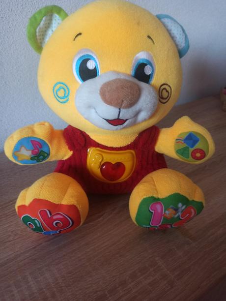 Interaktívny medvedík,