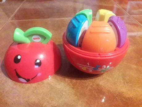 Jabĺčko fisher price, 