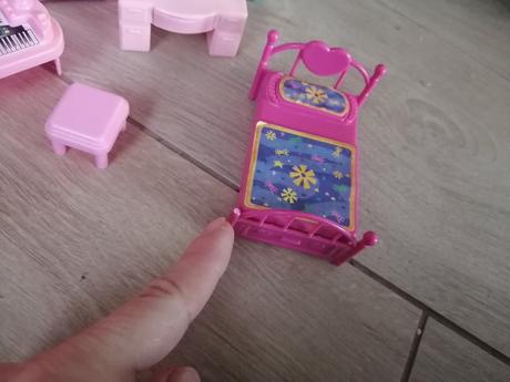 Nábytok pre malé postavičky, zvieratká lps,