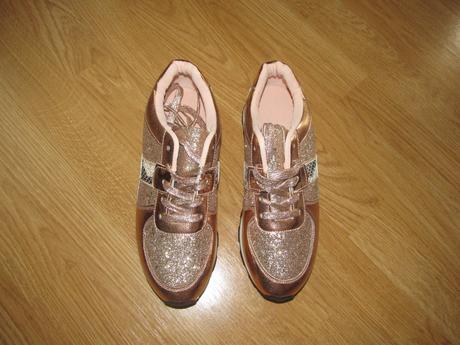 Ružovo zlaté topánky v- 39, 39