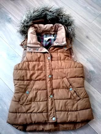 Prechodná vesta, h&m,38