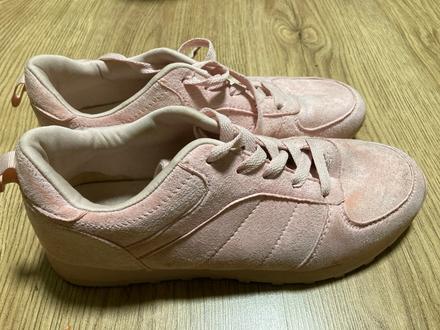 Darujem tenisky č.39, 39