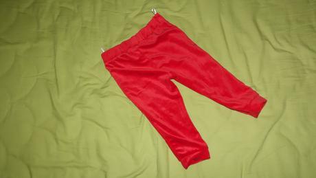 Novy vianocny kompletik c&a, 86