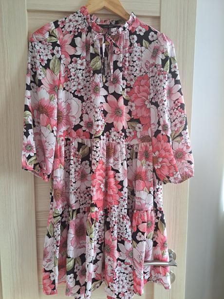 Ružové šaty, f&f,34