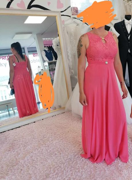 Spoločenské šaty, 42