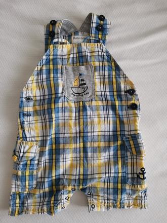 Kraťasy na traky, 74