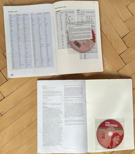 New success kniha aj zošit s cd za 5eur, 