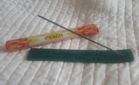 Stojan na vonne tycinky,