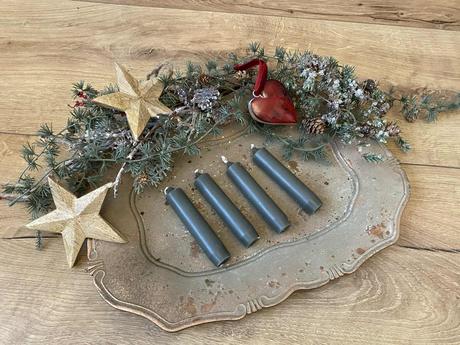 Sviečky olivovo zelené - 4 ks ( sada ), 