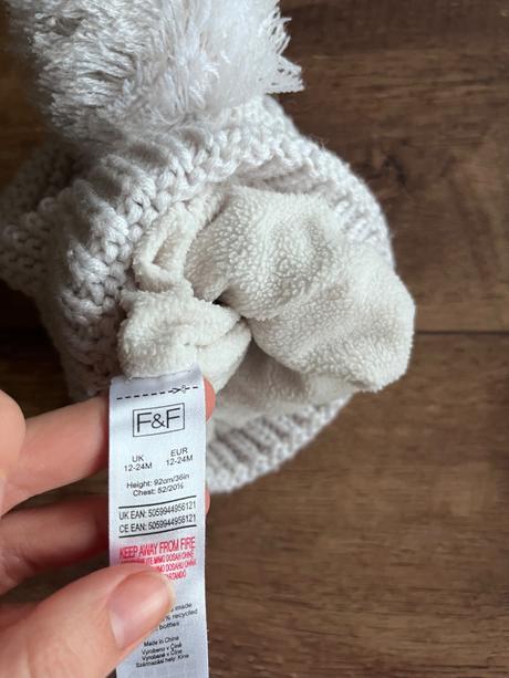 Čiapka a rukavice, f&f,92