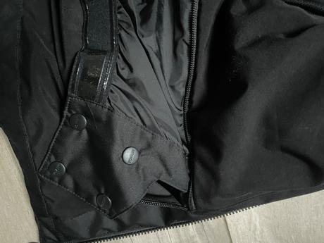 Nevica lyžiarská bunda veľmi kvalitná, 42