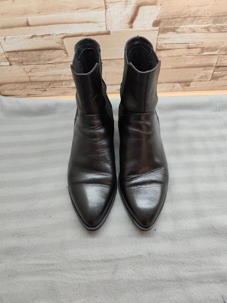 Vagabond 38- dámske kožené čierne topánky, vagabond,38
