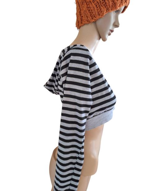 Dámsky pulóvrík s kapucňou do pása, m