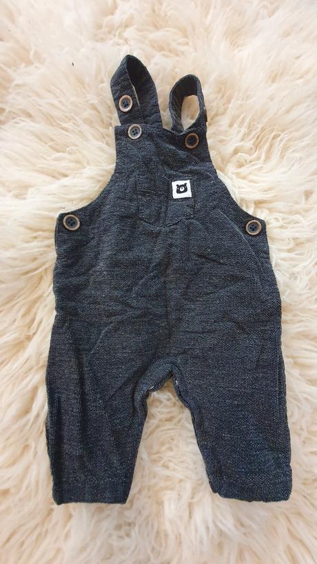 Tepláky s trakmi, 56