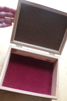 Drevená krabica na detské poklady, 