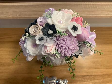 Mydlova kytica v mušli keramika, 