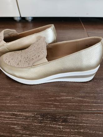 Dámske postojačky 39, 39