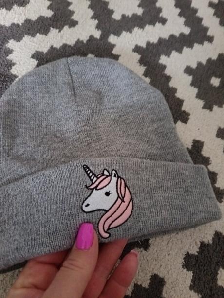 Trendy čiapka s jednorožcom,