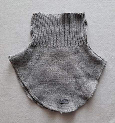 Nákrčník barbaras, 