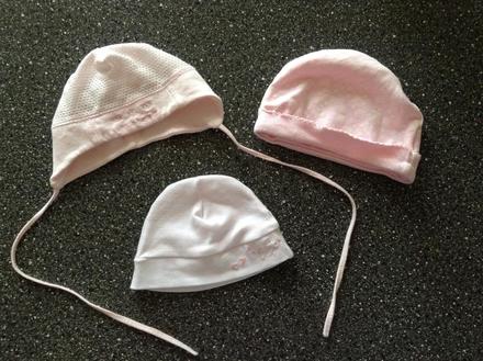 3 čiapočky pre princeznú, 56-62, topolino,56