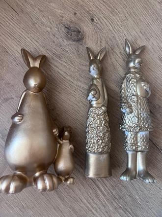 Zajace dekorácia na veľkú noc, 