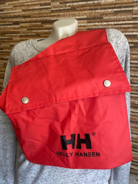 Ladvinka helly hansen,