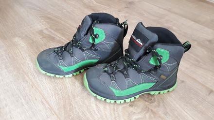 Vychádzková obuv, 32