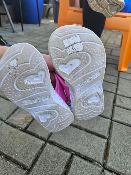 Sandale, skechers,28