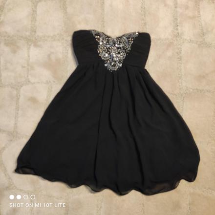 Čierne šifónové šaty, top stav, 36