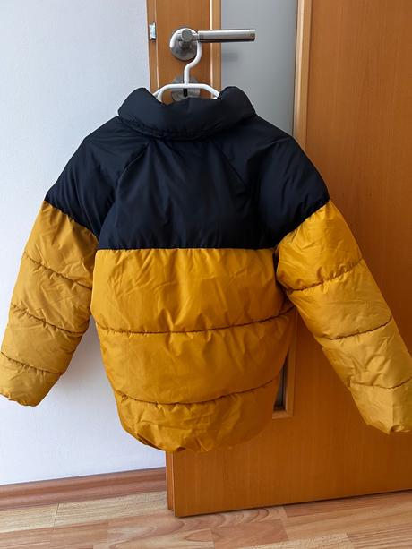 Chlapcenska zimna bunda, zara,152