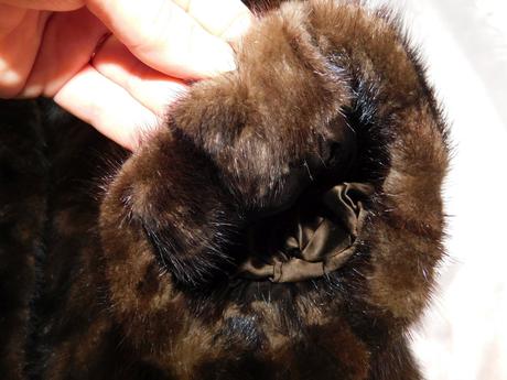 Velmi pekny norkovy kozuch, 40