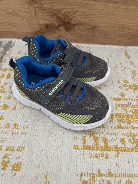 Tenisky, elefanten,23