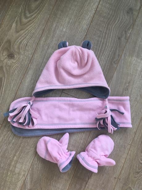 Set ciapky, salu a rukavic, 98