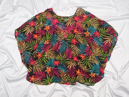 Kvalitný letný plavkový top, 48