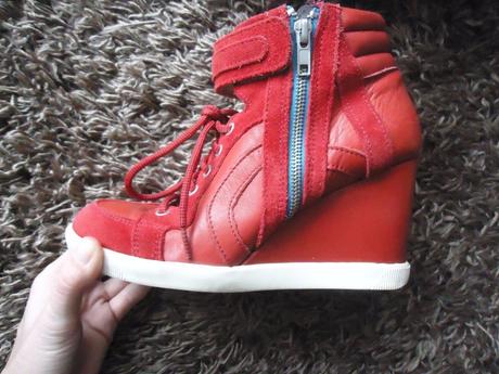 Červené kožené platformy buffalo vel.38, 38