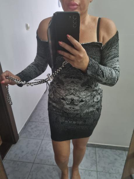 Dámske šaty amnesia, s