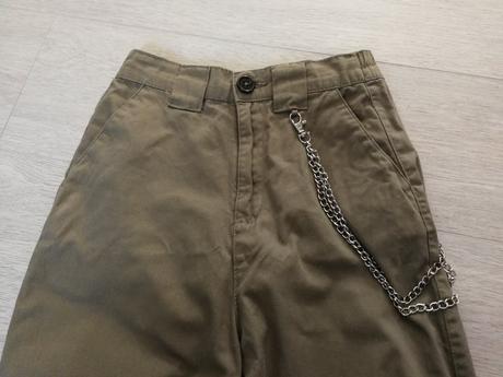 Nohavice s retiazkou cropp č. 32, 32