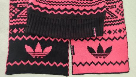 Adidas set - ciapka a sal, adidas