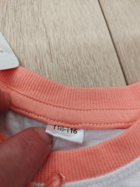 Pyžamkové tričko, 110