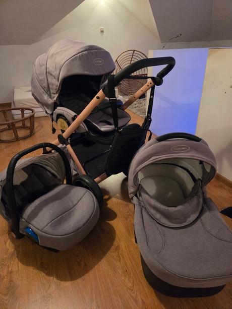 Kočík momon peanut butter a autosedačka kinderkraf, momon,momon after 59