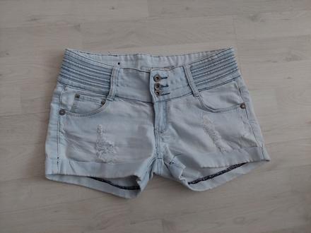 Šortky 28/40, 28